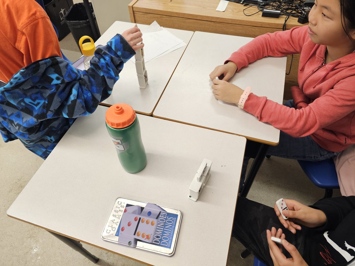CuriousityRealm's tweet photo. Building stable structure mini exercises. Hand on learning for engagement and learning. https://t.co/eBL3Udp7sY
