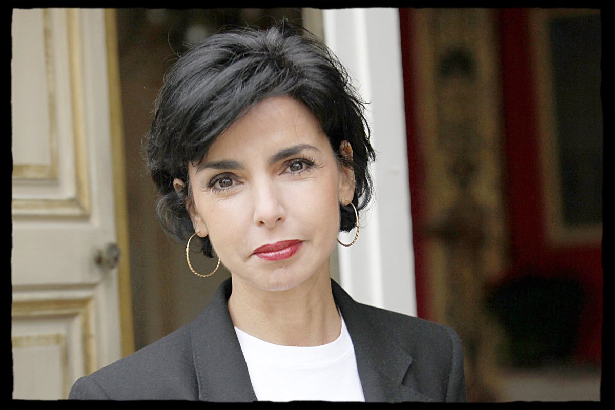 1/2 Jeudi soir, en parcourant Instagram, je suis tombé sur un post de Jean Marie Périer, illustré par un portrait et la mention « photographe inconnu ». Vexant !