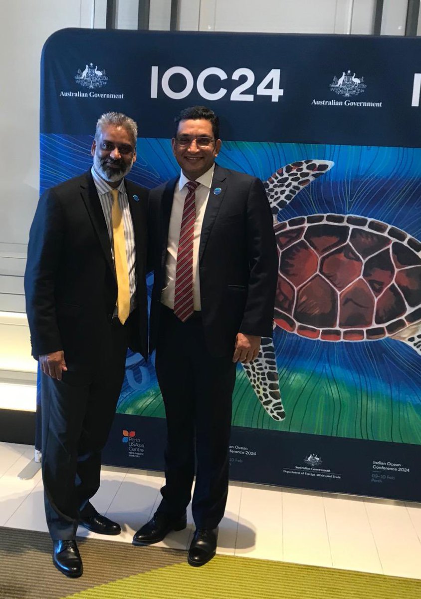 alisabrypc's tweet photo. Pleased to meet with the Foreign Minister of #Mauritius HE Maneesha Gobin on the sidelines of #IOC24. We discussed cooperation in several areas, and strengthening our bilateral ties for the benefit of both our nations. @MFA_SriLanka https://t.co/I3Ci4TPil5