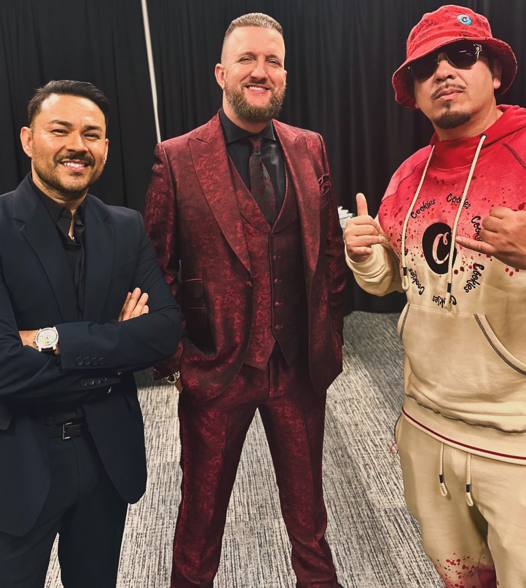 slowjamastan's tweet photo. 👀 Spotted: The Sultan in San Antonio
#slowjamastan #sanantonio #slowjams #frankiej #babybash https://t.co/4Oahd9WcAo