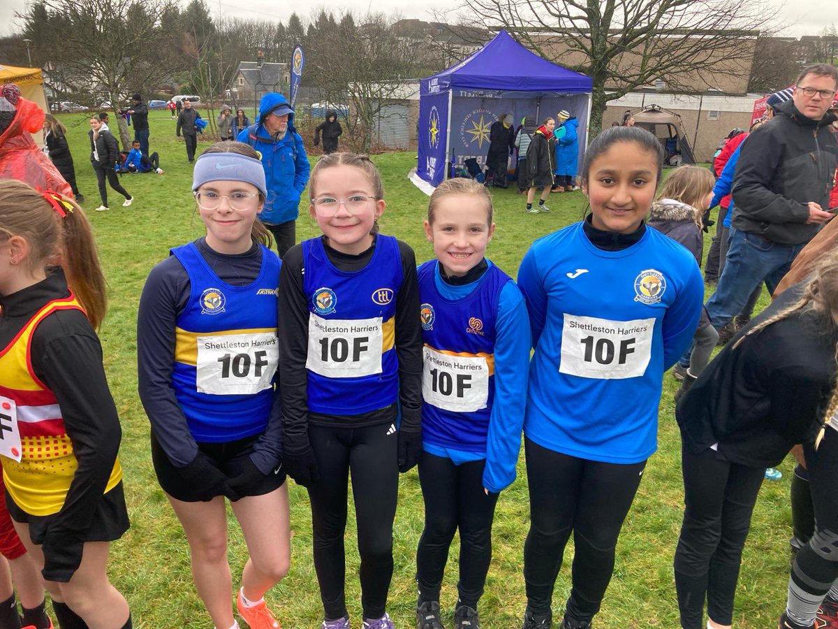 ShettlestonHarr's tweet photo. @SCOWestXCLeague today. Good luck to all our athletes. Getting started with our U11s. https://t.co/QL2FiI1E6J