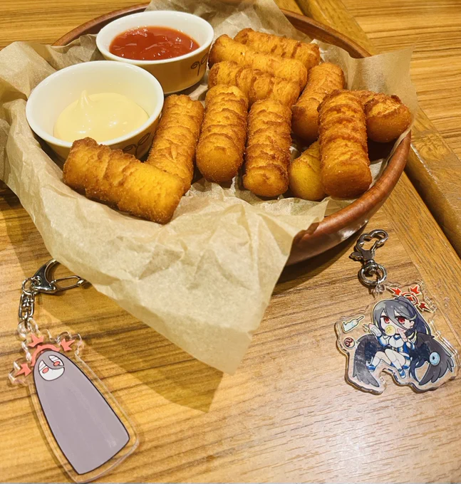 先生、ハンバーグです(  •︠ˍ•︡.) 