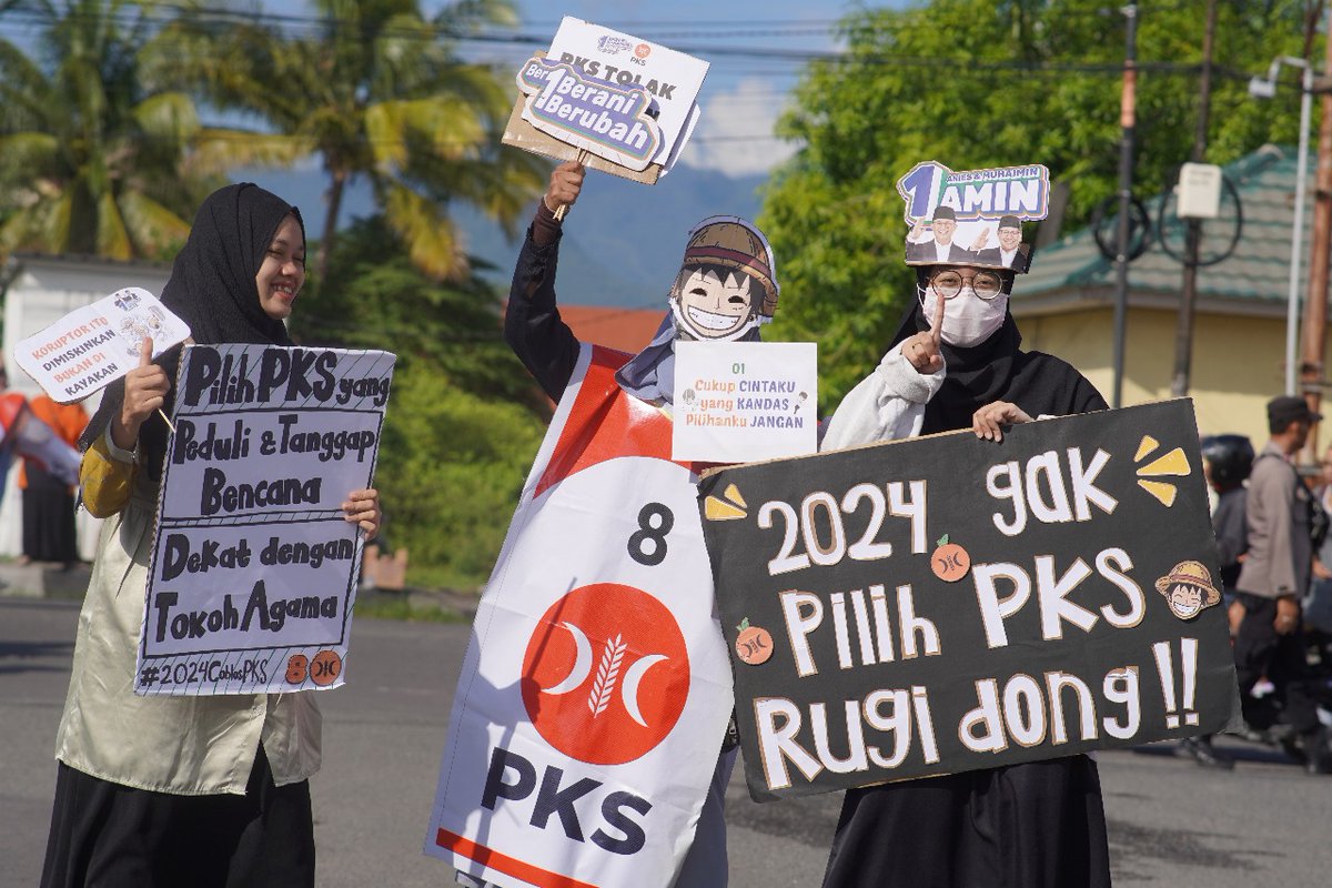 Flashmob PKS Sumbawa