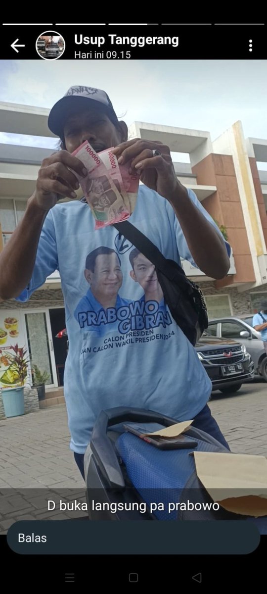 ordinary me tweet media