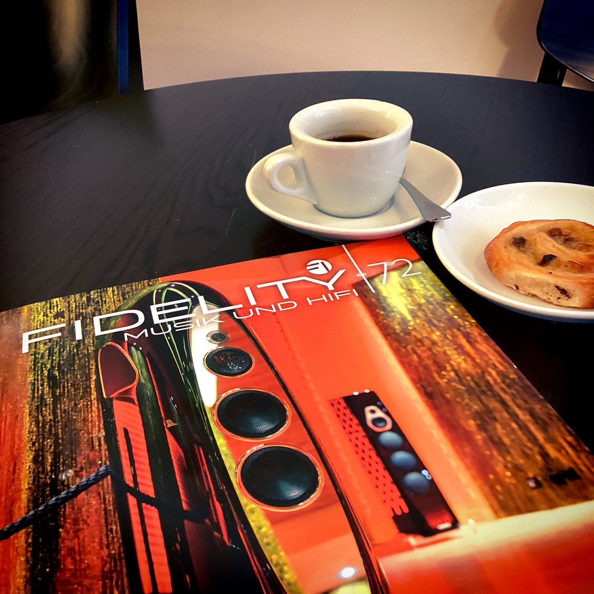 EIN GENÜSSLICHES WOCHENENDE WÜNSCHT DIE #FIDELITYMAGAZIN-REDAKTION AUS #MÜNCHEN - Das neue Magazin erscheint am 16. #Februar 2024 im ausgesuchten #Zeitschriftenhandel und beim #Hifihändler in Eurer Nähe - PS: Abonnenten erhalten das Heft ca. eine Woche früher - #fidelityonline