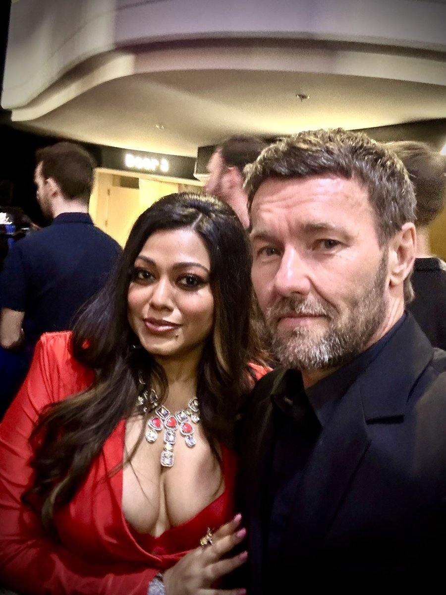 roysaroni's tweet image. STARSTRUCK ✨🎥🎞️ @AACTA 
With Joel Edgerton at the 2024 Australian Academy of Cinema and Television Arts (AACTA) Awards presented by Foxtel @Foxtel 
#2024aactaawards #AACTA #australianactor #homeofthearts #redcarpet #actors #hollywood #saroniroy #JoelEdgerton