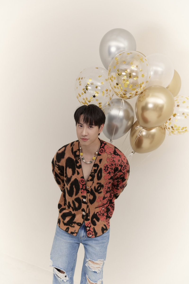 brightrpp_'s tweet image. มังกรอ๋อป๊า 🐉
  
ซินเจียยู่อี่ซินนี้ฮวดไช้ค้าบ 🧧

#BrightrppCNY2024