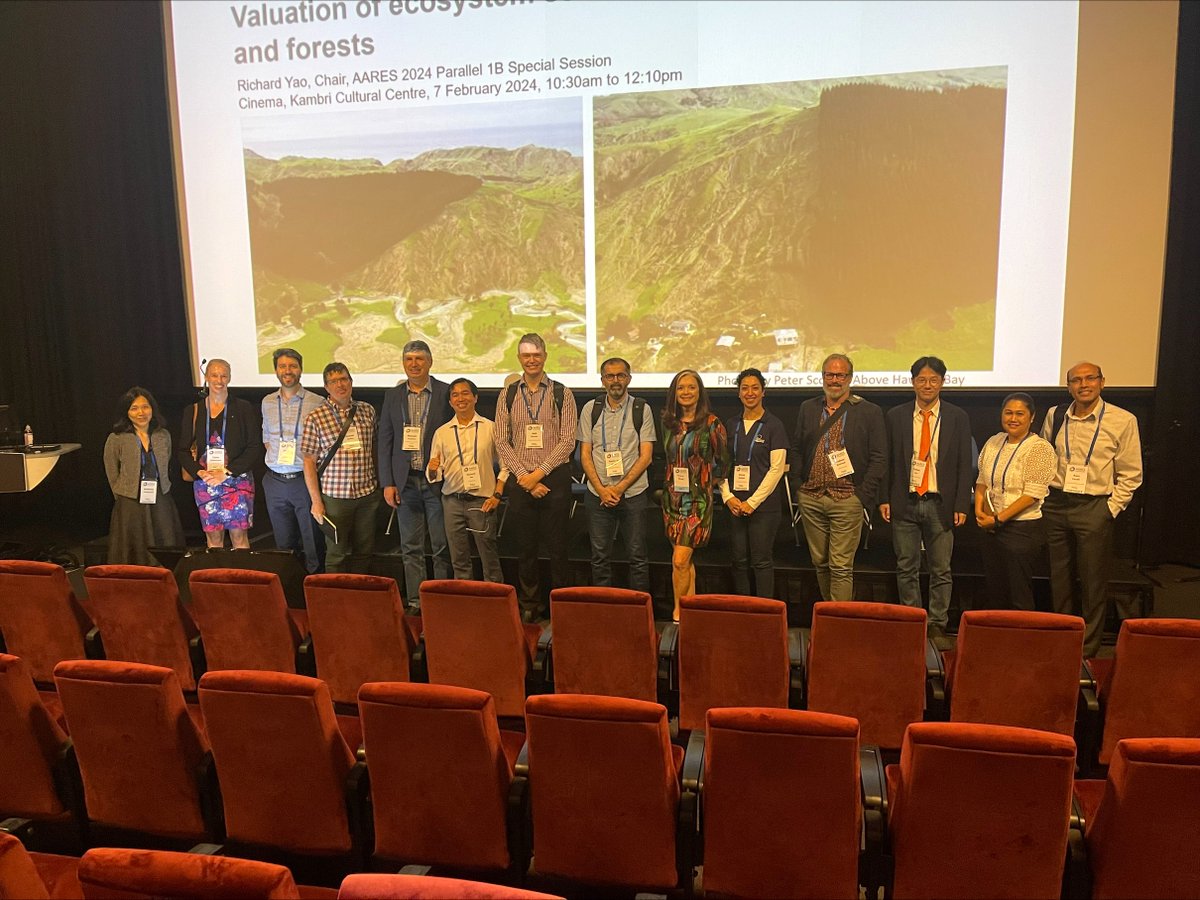 I feel fortunate I could present some of my recent collaborative research work with @scion_research on #biosecurity valuation in NZ native forests this week at #AARES2024 in Canberra. Great feedback from a friendly bunch of world-class experts! Thank you @AARES_Inc!