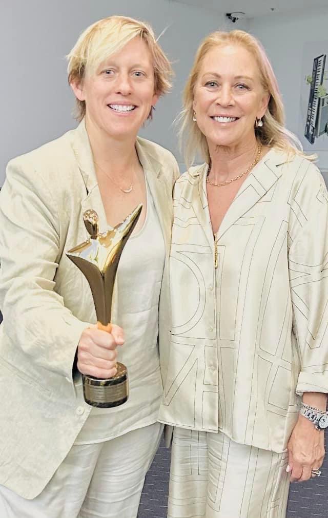 Congratulations to all involved with the fabulous documentary John Farnham : Finding the Voice. Another award to add. An AACTA for Best Documentary. Thanks to Gaynor for sharing the below pic