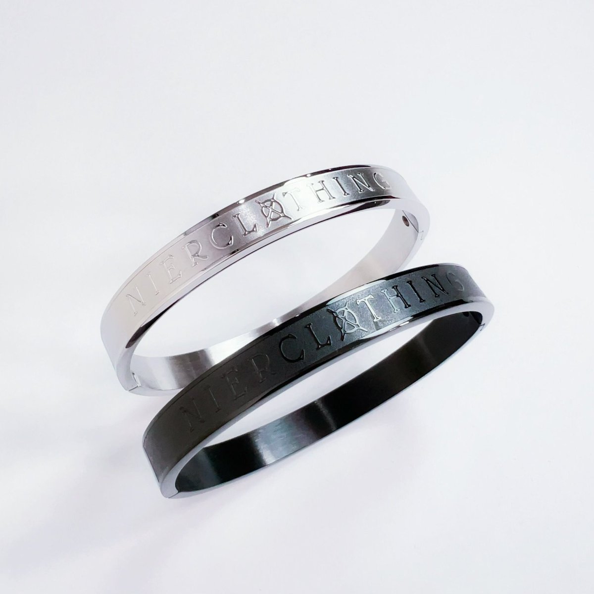 NieR_tokyo's tweet photo. 🎁本日〆切プレゼント企画🎁

当店オリジナル ペアブレスレットを
BLACK×SILVERの2色セットで

🎁3名様にプレゼント🎁

◼応募方法
フォロー(@NieR_tokyo) &amp; RT
◼締切〆  本日24時

ユニセックスアイテムです🐰

※鍵垢の方も対象内です。

是非ご参加ください🙇‍♂️🙇‍♀️ https://t.co/XsuBblzgtb
