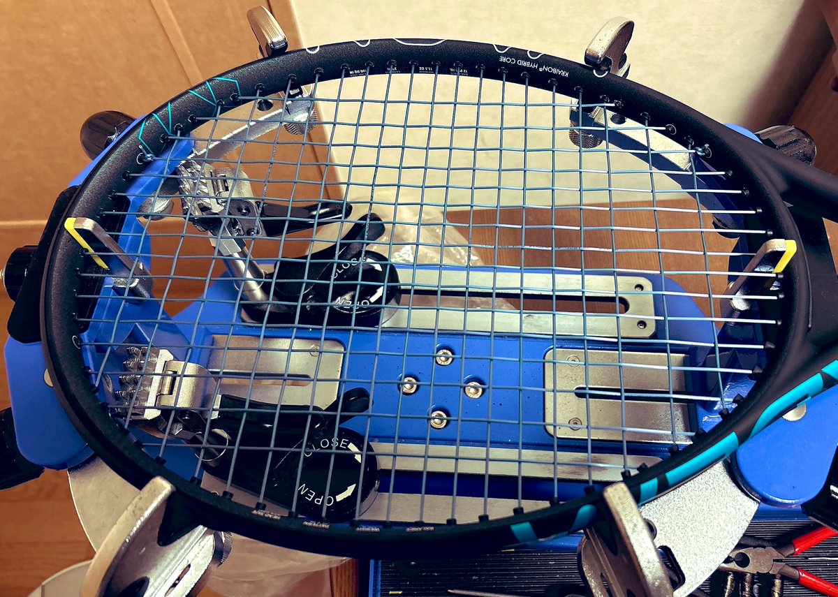 hirotennis1997's tweet image. 新しい仲間が増えました🎾まさか今日届くとは思ってなくて帰ってきて速攻張り上げ！前作に引き続きダイアデムよろしくお願いします✨
#DIADEM
#EXPLOSIVEPOWER