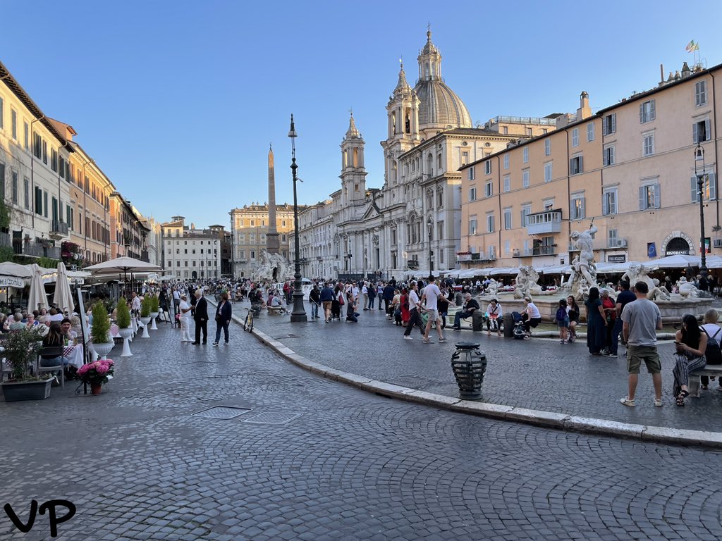 #Roma 🇮🇹🏛

#Rome #Italy #Italia #ViciuPacciu #CittàEterna #Photography #ILovePhotography #StreetPhotography #ViaggiareinItalia #Travel #TravelinItaly #TravelMemories #ScorciRomani