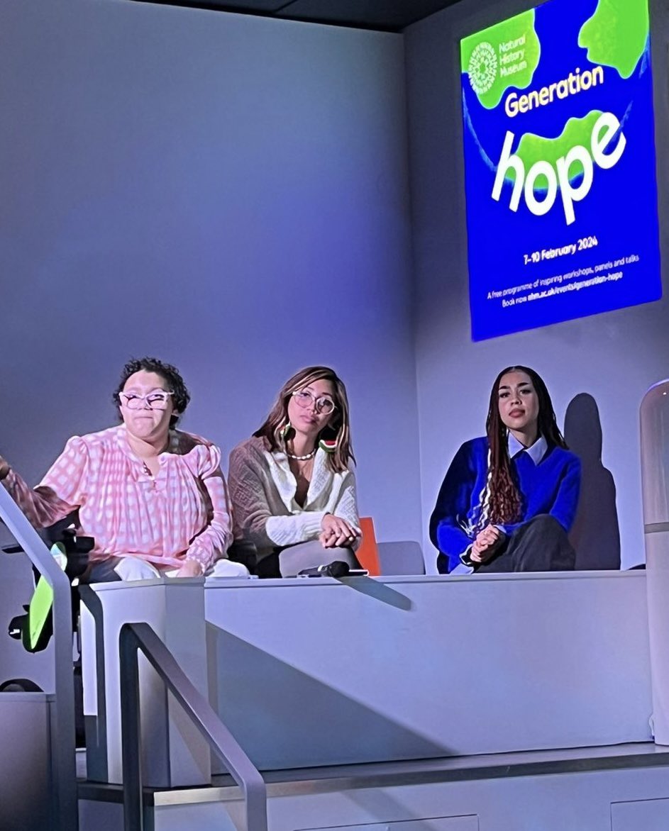 AliceLArmstrong's tweet photo. I had the privilege of sharing stories about the global environmental crisis alongside a remarkable assembly of environmental activists at Generation Hope @NHM_London 🌱🌎💚

Do check out some of the incredible events Gen Hope is running this Saturday: https://t.co/cIbc4VPRRm https://t.co/4SFAncuJTw
