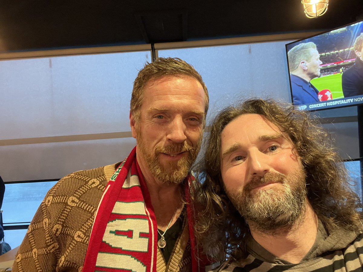 Ragsy (@ragsy78) on Twitter photo Hi <a href="/lewis_damian/">Damian Lewis</a> it was great to catch up with you last Saturday at the <a href="/principalitysta/">Principality Stadium</a> #RiversideTerrace. Thanks for the kind comments about my set. Hopefully catch up with you again sometime. Take care 🙂 Hi <a href="/lewis_damian/">Damian Lewis</a> it was great to catch up with you last Saturday at the <a href="/principalitysta/">Principality Stadium</a> #RiversideTerrace. Thanks for the kind comments about my set. Hopefully catch up with you again sometime. Take care 🙂