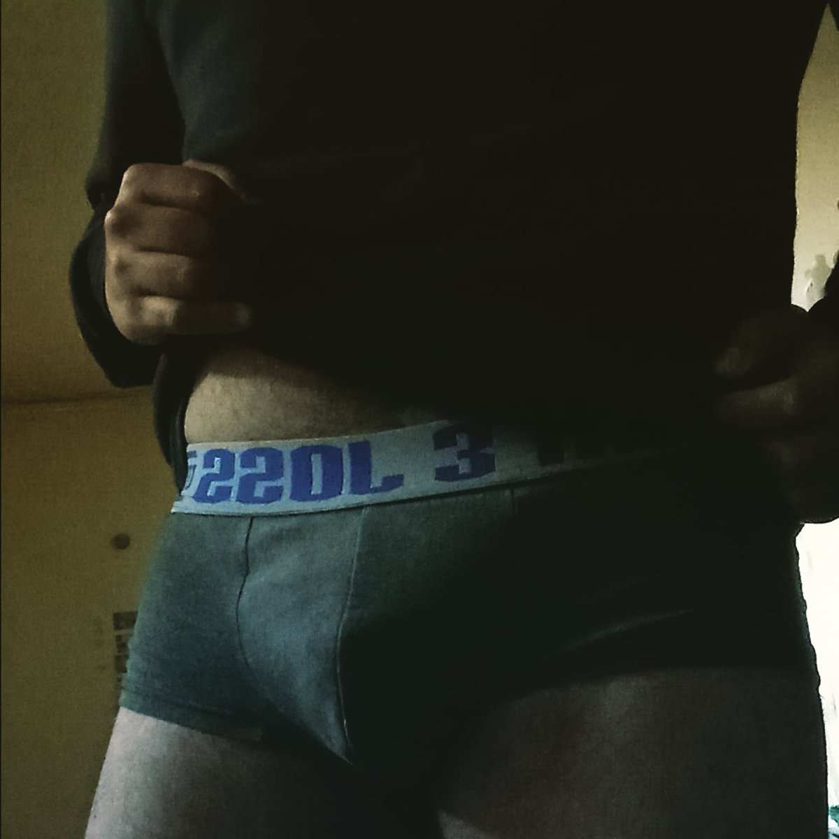 acetato1121's tweet photo. Probando foto, después de correr 10K https://t.co/01uwYards1