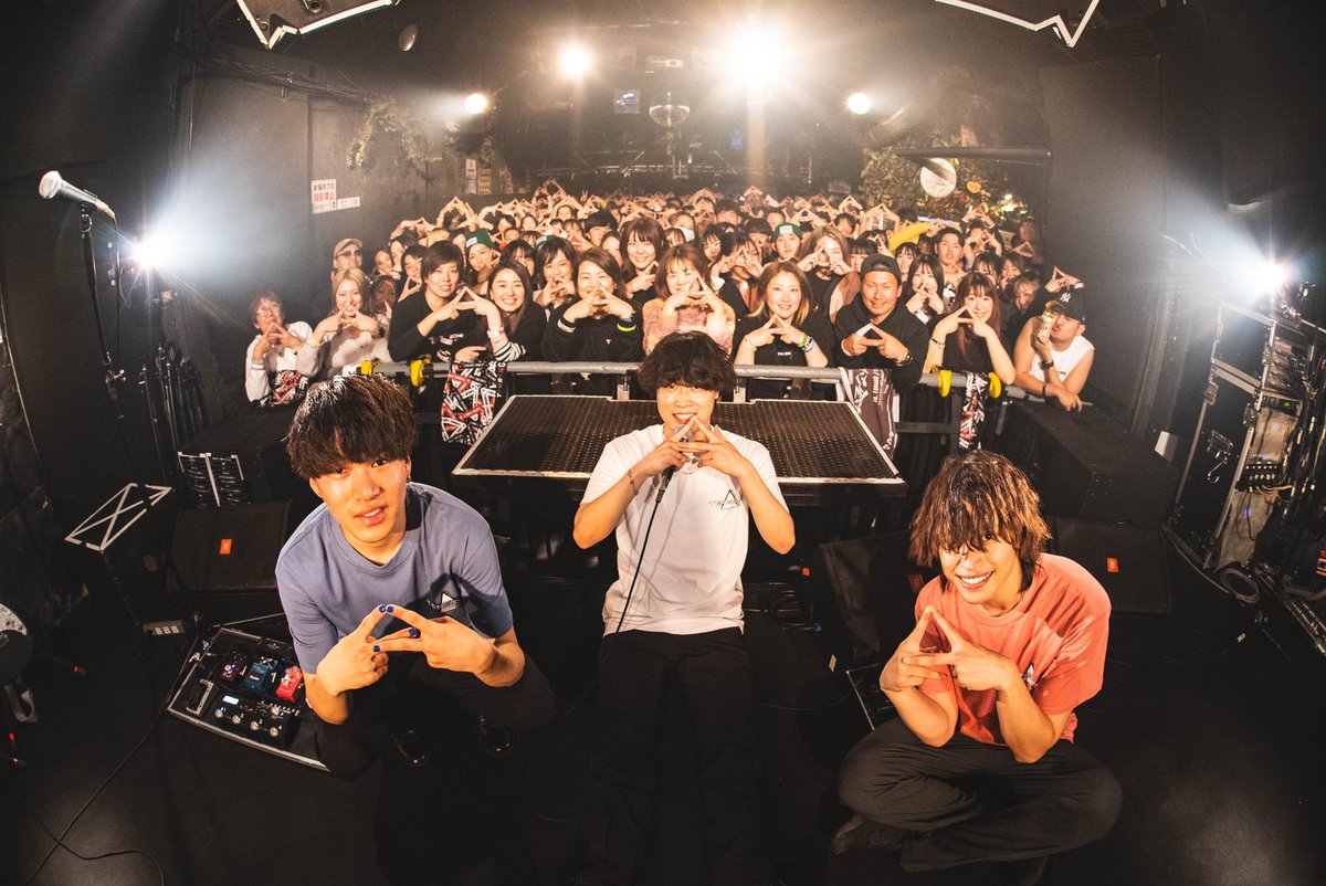 10song_official's tweet photo. 2/10/Sat
@ 兵庫・太陽と虎

／
Thank you 兵庫🔥
@taitora_kobe‼️
＼

NEXT▶愛知
2/17/Sat @clubupset https://t.co/1jXBIYrmKZ