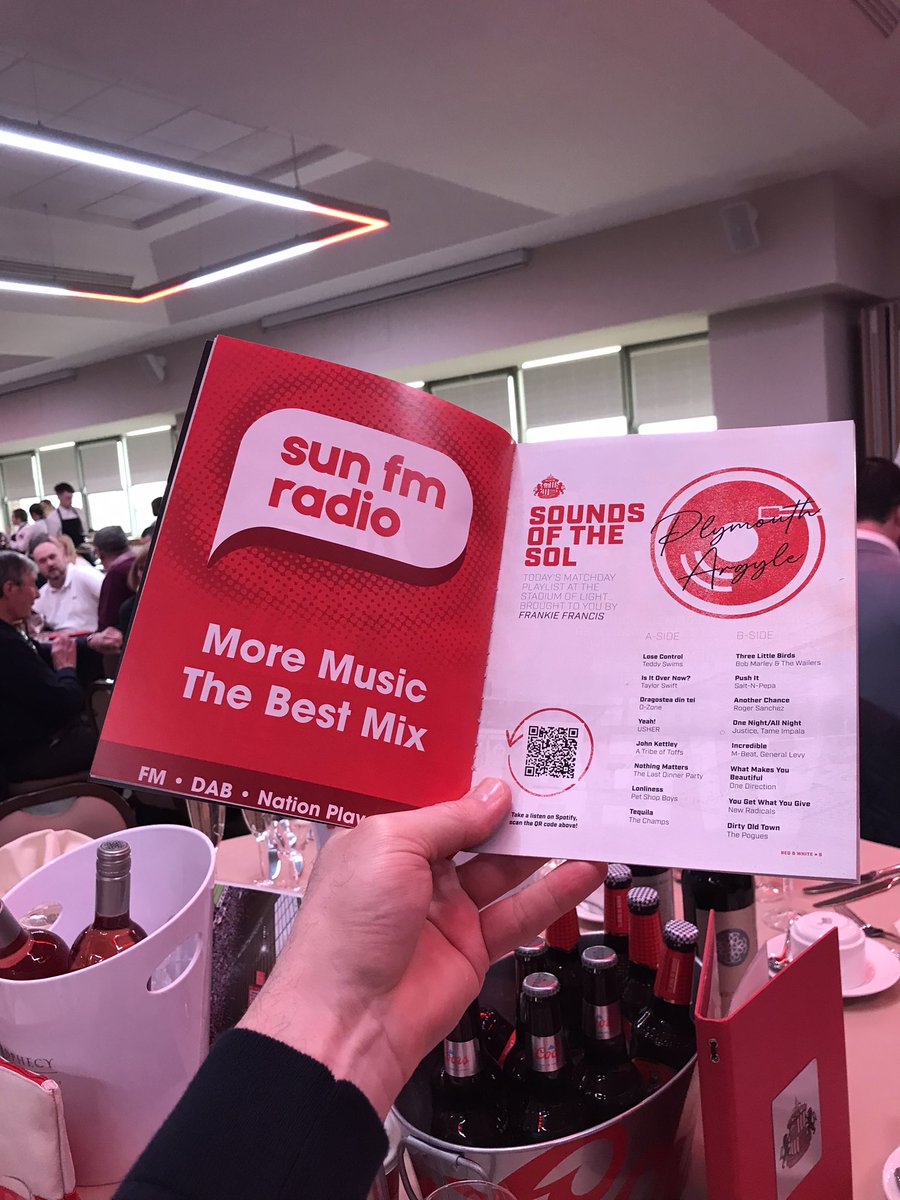 Match day sponsor today 🔴⚪️🔴⚪️

 <a href="/1034SunFM/">Sun FM</a> 

<a href="/SunderlandAFC/">Sunderland AFC</a> 

#safc #hawaythelads