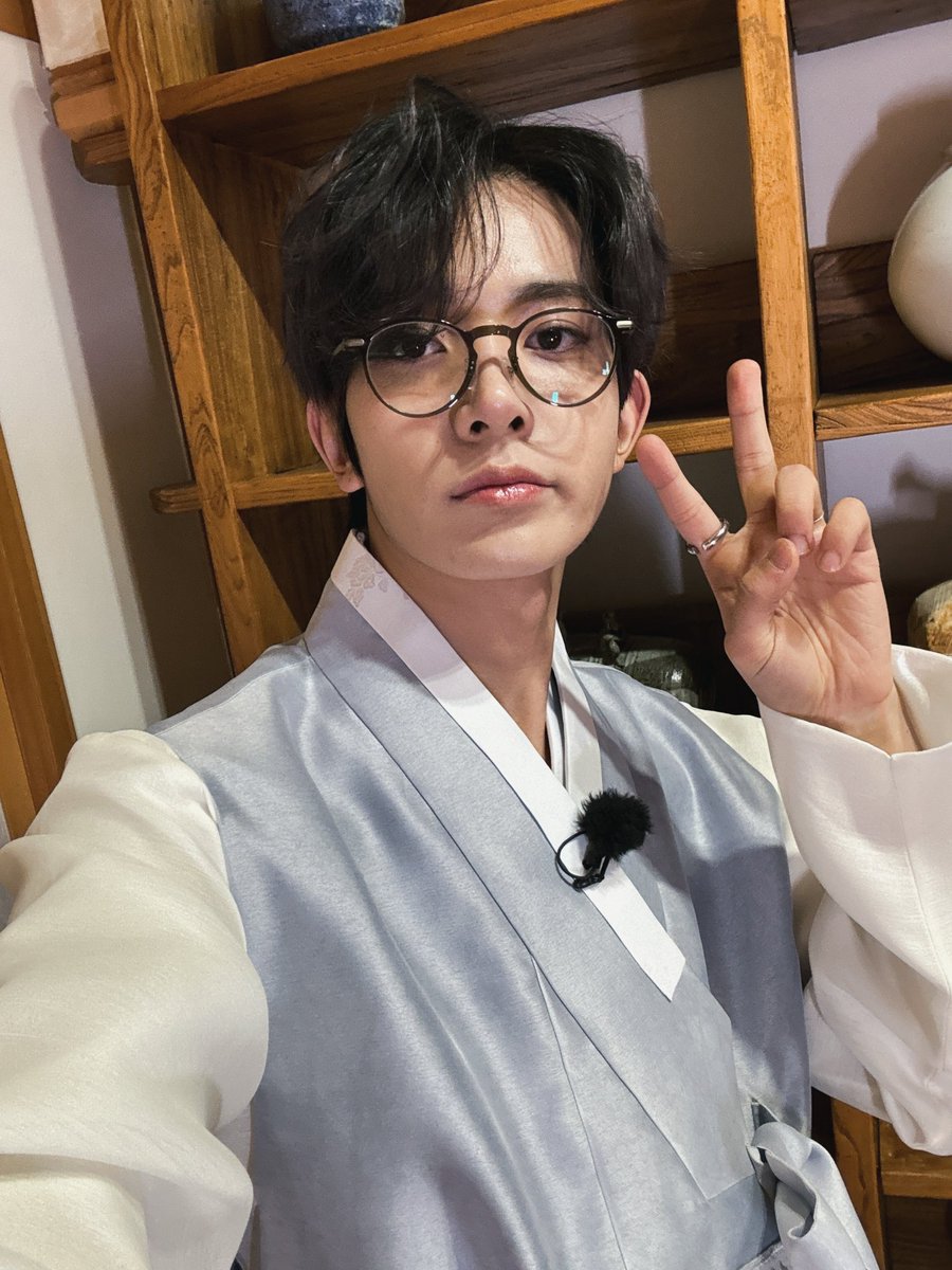 [ #희승’s Post ] 240210

#HEESEUNG: Call me ENGENEs’ man

<a href="/ENHYPEN_members/">ENHYPEN</a> <a href="/ENHYPEN/">ENHYPEN OFFICIAL</a> #ENHYPEN #엔하이픈