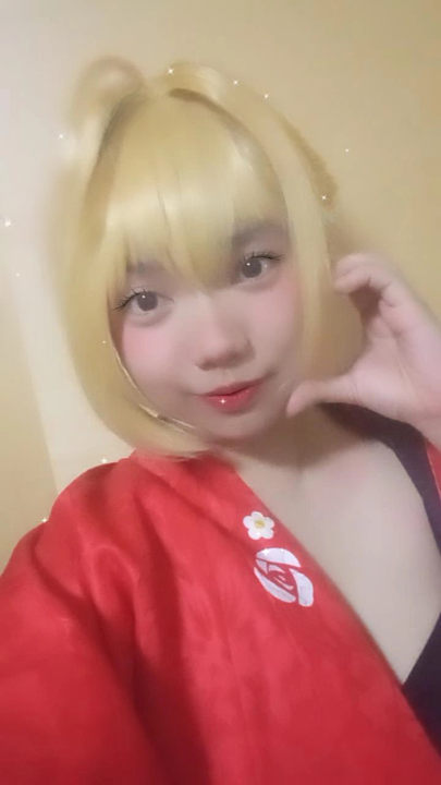 kitsunawei's tweet photo. Happy Chinese New Year 🩷 https://t.co/mCMptpwZHF