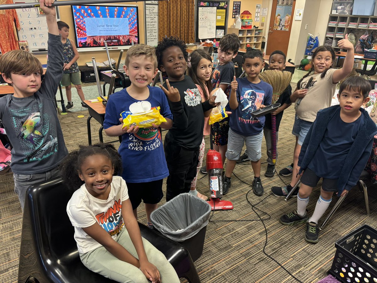 linke79's tweet photo. We learned, we created, and we swept away the old year to welcome the new year of the dragon! Thank you @PandaExpress for your Lunar New Year teaching resources and activity books! https://t.co/TDGaJRpAY7
