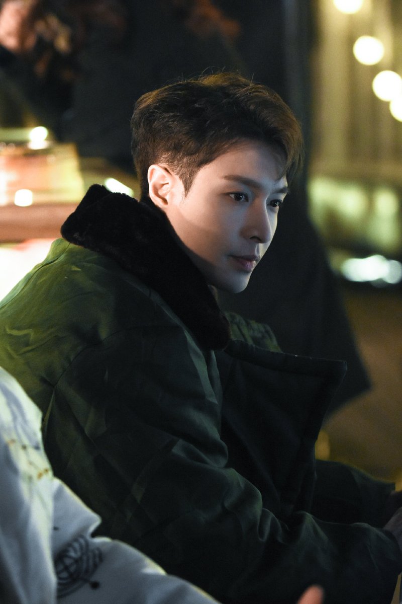 XingPark's tweet photo. 2402010 @lay_studio Weibo update: CMG Spring Festival Gala Changsha branch special programming "XiangJiang River" Performance behind the scene photos 9P 1/3
#LAYxSpringFest2024
#LayZhang #ZhangYixing #张艺兴 #Lay #Yixing #레이 #レイ #장이씽 #อี้ชิง @layzhang https://t.co/DY5N8NIIWf