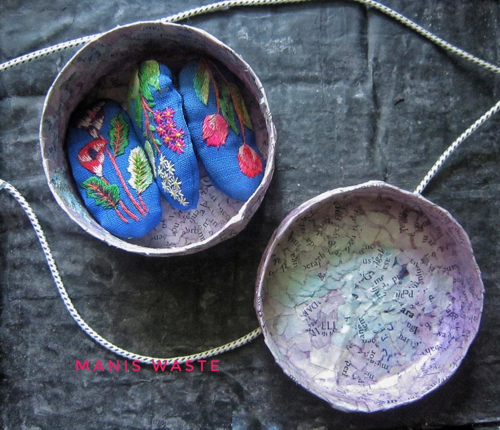 maniswaste's tweet image. Recycle paper  circle  jewelry box.Material from recycle book paper with food colored.Mini circle storage for keeping any your small item and can used for mini gift box.Get it on etsy.
maniswasteandcraft.etsy.com
#jewelrybox #recyclebox #ministorage