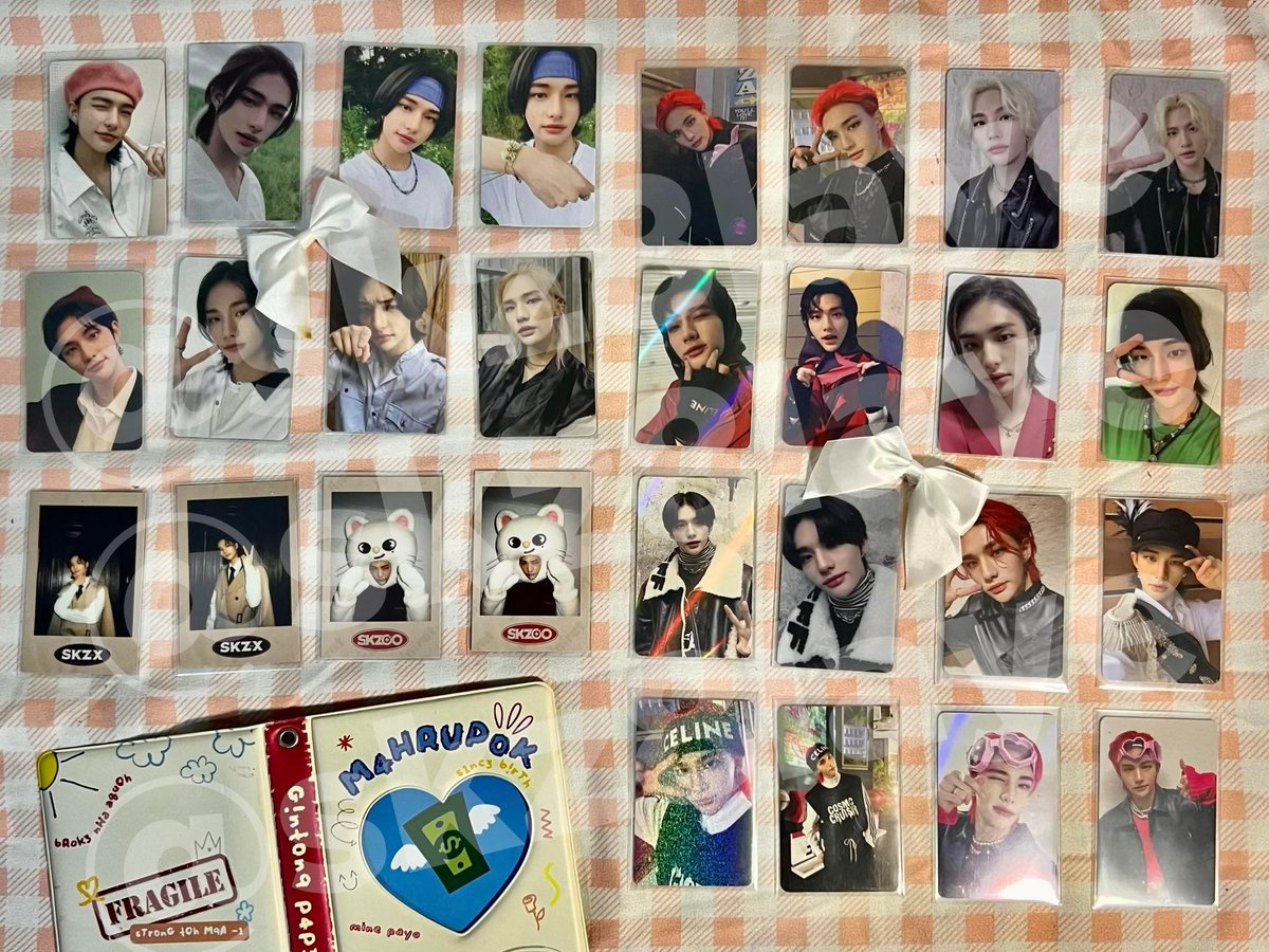 skz8laye's tweet photo. ꒰ WTS / LFB / Stray Kids PH ꒱ 

🧺Hyunjin QS
⤷ 16000 set, 15000 payo
⤷ selling as a set for now
⤷ onhand, mint condi
⤷ direct JNT 

📍Laguna

t. hyunjin stray kids pob noeasy oddinary christmas evel skzoo appmus aladin muplant ktown tvld in life jwc withdrama yzy https://t.co/LzcwU6CXpo