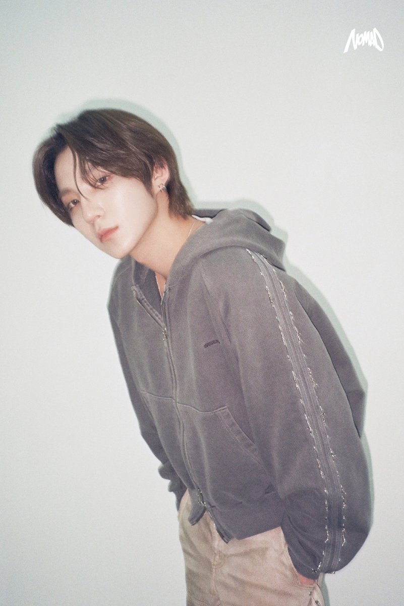 NOMAD_is_here's tweet photo. NOMAD 노매드
MOOD IMAGE 2 #RIVR

#NOMAD #노매드
#DOY #SANGHA #ONE #RIVR #JUNHO
#도의 #상하 #원 #리버 #준호 https://t.co/4auqgxmjsc