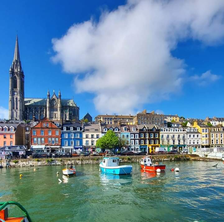 In Cobh, every color finds its place, creating a picturesque mosaic of beauty. 📸 @ouririshhome @CobhTourism @VisitCobh @ClockTowerCobh