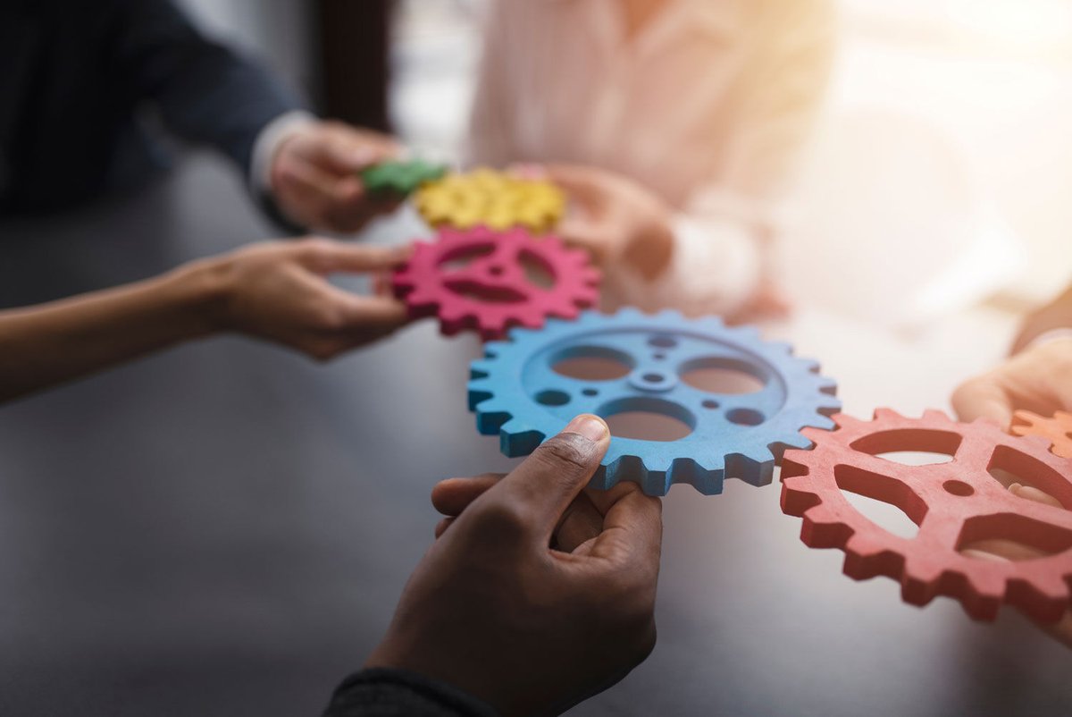 LearningEverest's tweet image. Performance support tools (PSTs) are job aids and resources that help employees do their tasks more efficiently and effectively. These tools can come in a written or digital format.

Check out our blog for an in-depth look! bit.ly/3vnrs3a 

#PerformanceSupportTools