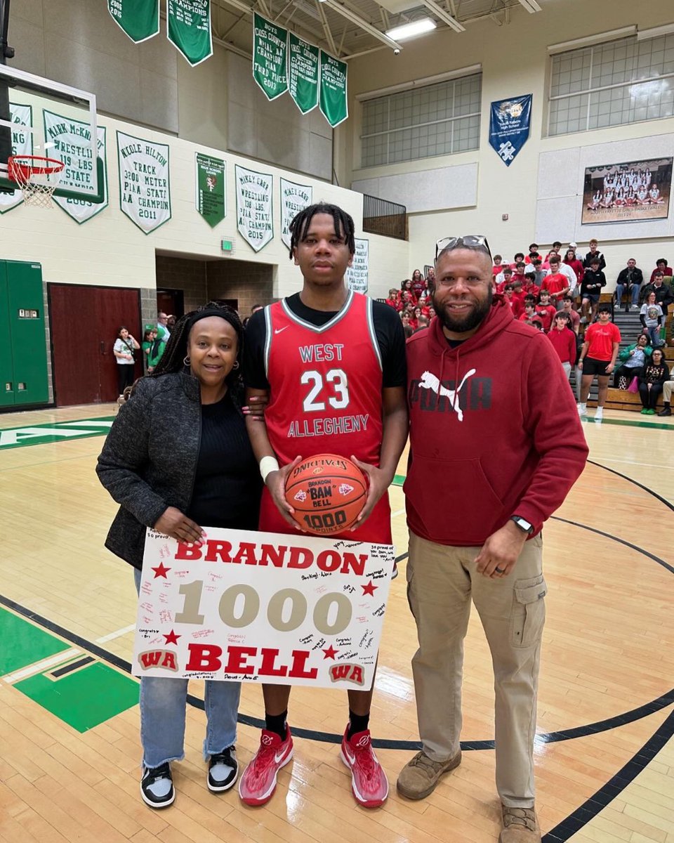 Congratulations to senior Brandon Bell on his 1,000 point in his HS career. A remarkable milestone for a very accomplished athlete. 🏀🎉