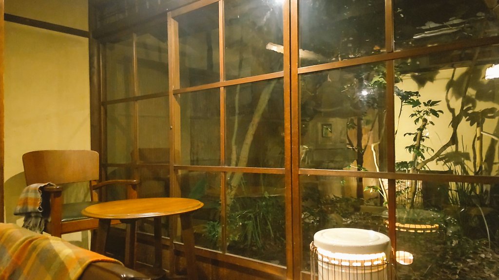 chimadokai's tweet photo. 暖かい古民家カフェで
キッシュ食べるなど
美味しい😋🍴💕 https://t.co/CfV70H6ffO