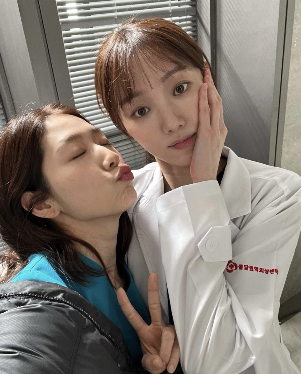 mustkitv's tweet photo. 진서우 유혜정
남하늘 차은재

이건아니지예감동너무심하지예 https://t.co/WMP6jTVfTm