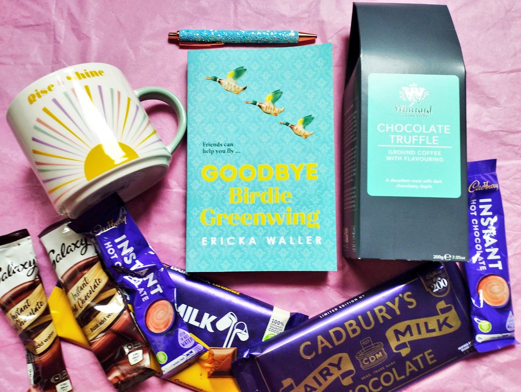 ✨⭐ International Giveaway ⭐✨

I was kindly given an extra copy of the lovely #GoodbyeBirdieGreenwing to share with a friend, and who are better friends than #BookTwitter friends?

To win the book with this care package...

✨Follow me
✨RT
✨Tag your friends below

T&C's 👇