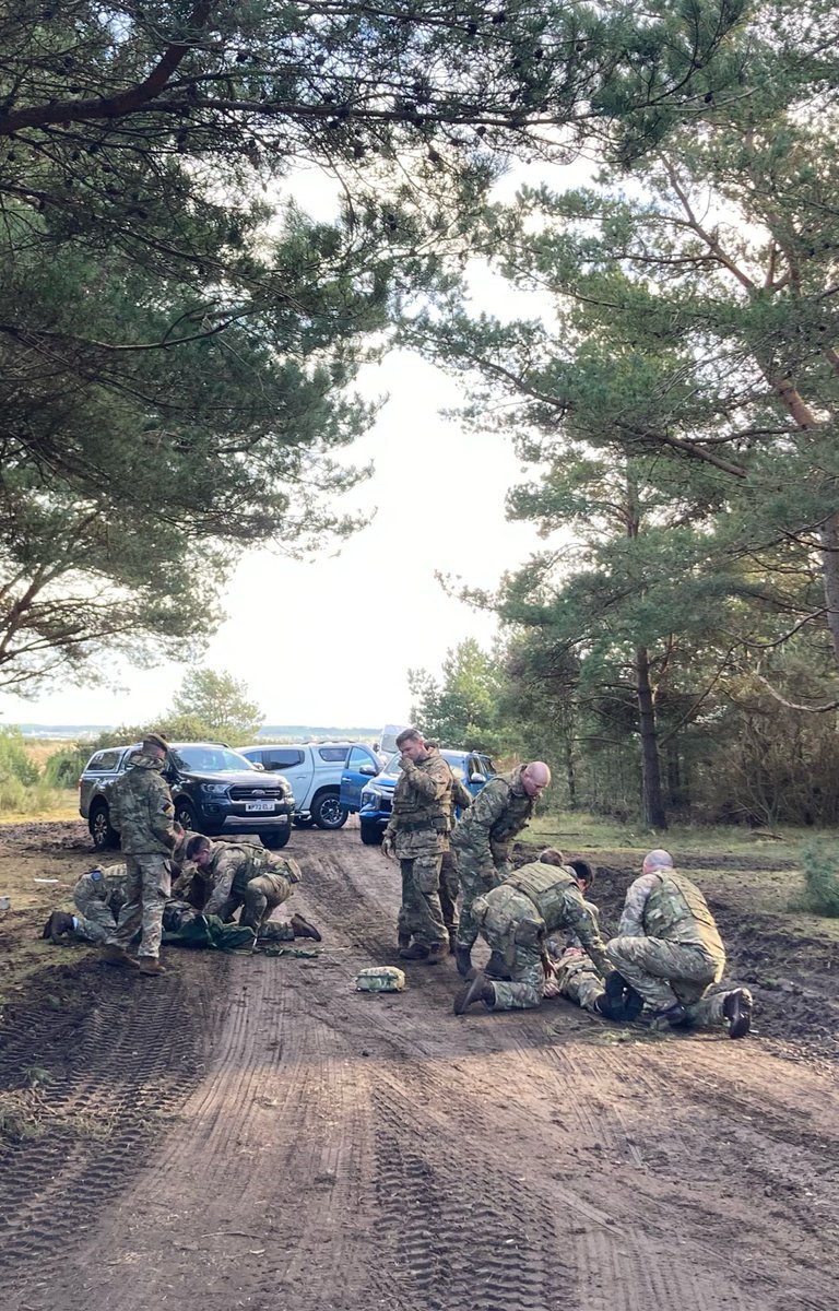 CO2SCOTS's tweet photo. #ISR Coy continue to prepare for their stint on #OpSHADER. Up at Leuchars this week, they practiced casualty drills and forming ICP’s.
#BritishArmy #Training #Iraq
@The_Black_Rats https://t.co/oe6KHKtOHs