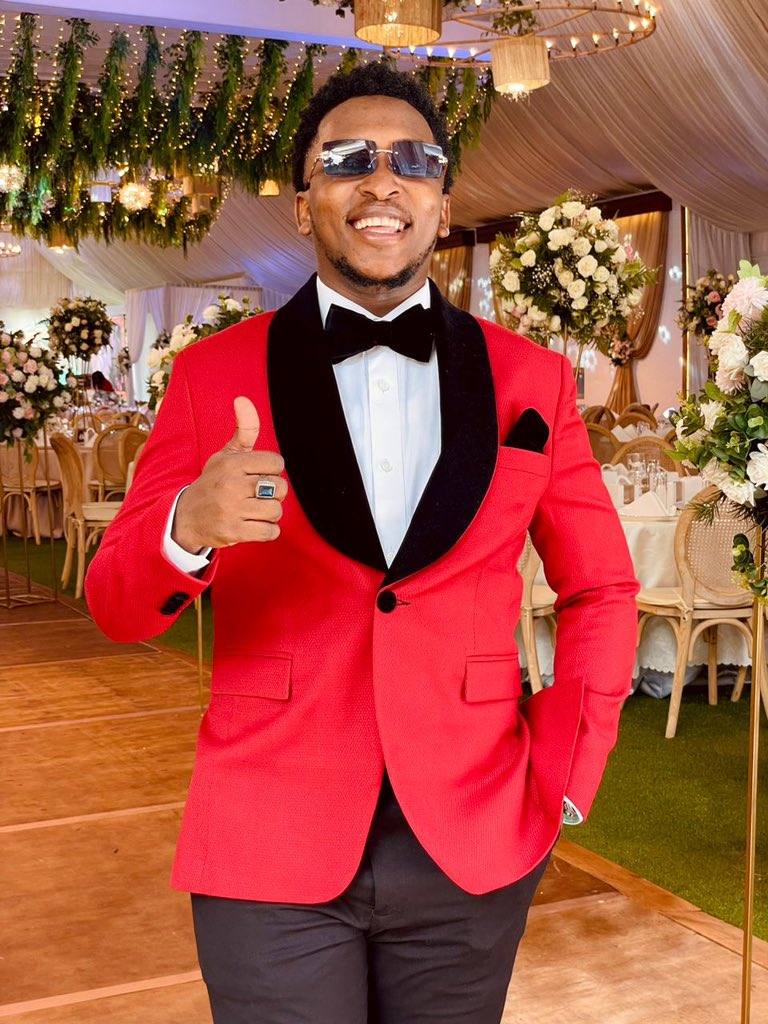 ricnicclothing's tweet photo. Worn by such an amazing DJ @deejaybugy in this month of love ❤️ February 
#Valentines2024 #red https://t.co/rqY9Qd5hsH