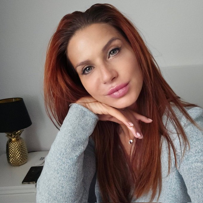 Hey meine Zuckerhasen 🐰,  danke f&uuml;r die vielen lieben Gl&uuml;ckw&uuml;nsche zu meinem Geburtstag am 08.02.2024<a href="/tag/friends"class="tags"><span>#friends</span></a><a href="/tag/bikini"class="tags"><span>#bikini</span></a><a href="/tag/beachday"class="tags"><span>#beachday</span></a>