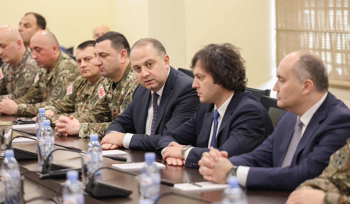 Newly appointed Minister of Defence of Georgia Irakli Chikovani was introduced to the Ministry by PM Irakli Kobakhidze Minister Chikovani met with former colleague and other Defence officials