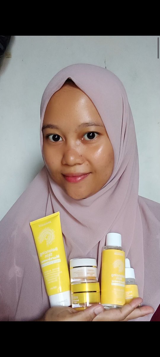 c_smoothnes's tweet photo. ANIMATE Balance Skin Microbiome Series 5in1
Terdiri dari Face wash, Essence, Serum, Day Cream, dan Night Cream.
✅ Sudah Halal & BPOM
✅ Teruji Dermatologis
✅ Aman Untuk Bumil & Busui
✅ Aman Untuk Kulit Sensitive
#sensitivesolution #cantikgakharusmahal #animateskincare https://t.co/jICBWpi2dp