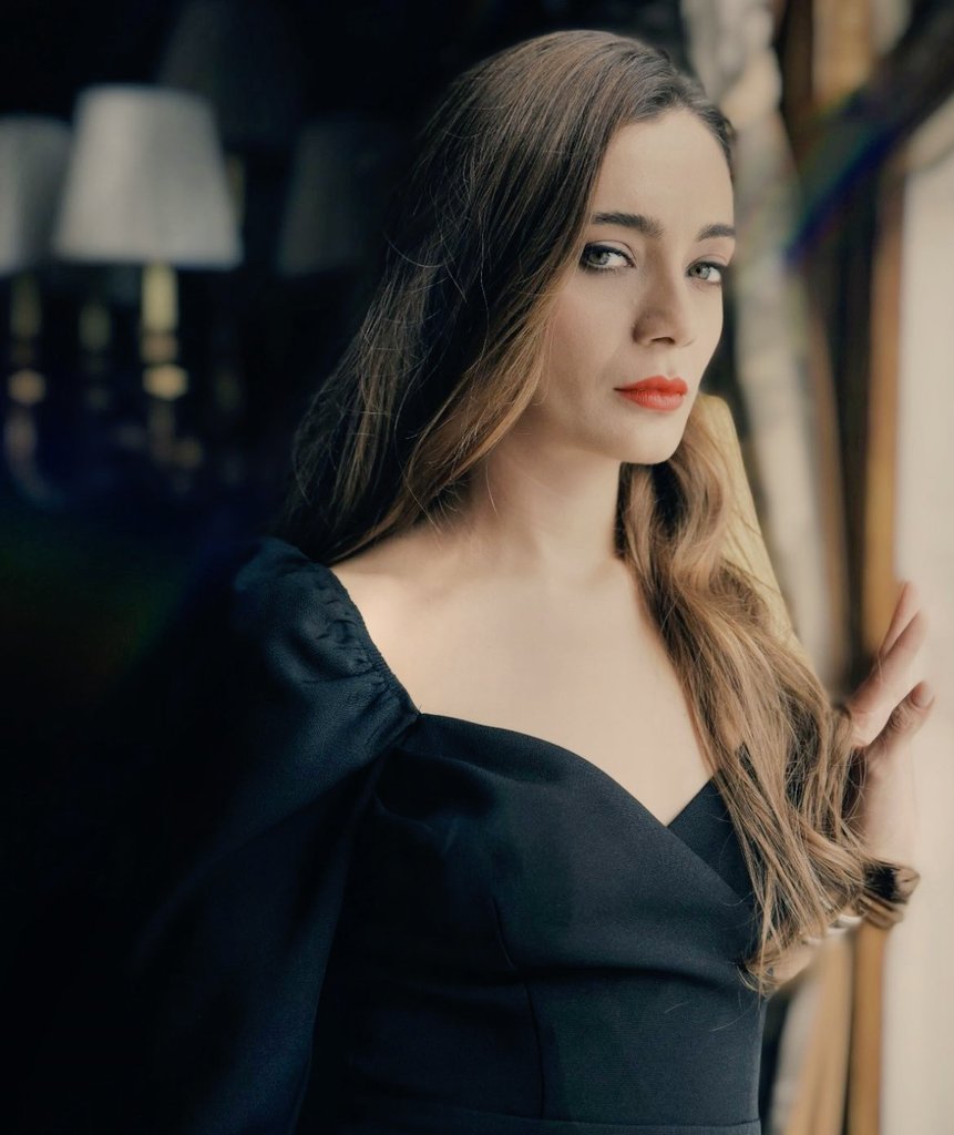 hanan25814's tweet photo. Efsunnnnnn 😍 #Damlasönmez https://t.co/yolmitUu0w