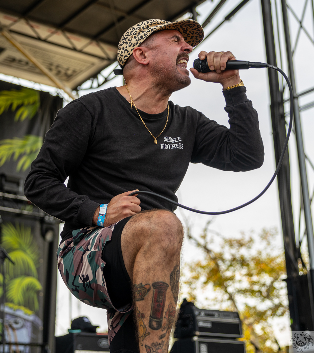 A Wilhelm Scream. 📷: Wayne Edwards. More photos at FFMB, flyingfiddlesticks.com/2024/02/10/pho… @punkintheparkf @punk_inthepark @AWILHELMSCREAM #AWilhelmScream #PunkInThePark #punk #rock #hardrock #hardcore #LA #LosAngeles