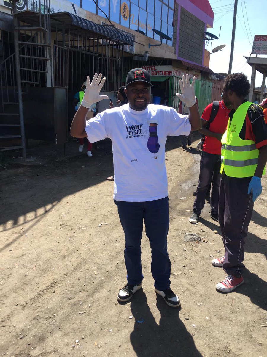 DENNISODERO16's tweet photo. @MalariaYouthKE joined members of @NakuruCountyGov in the clean up exercise #Bepartofsolutionnotpollution @KenyanbyNature @muriithiben @Jey_Curley @DoZCoG @GcuCsayn https://t.co/3hcrdsvSz4