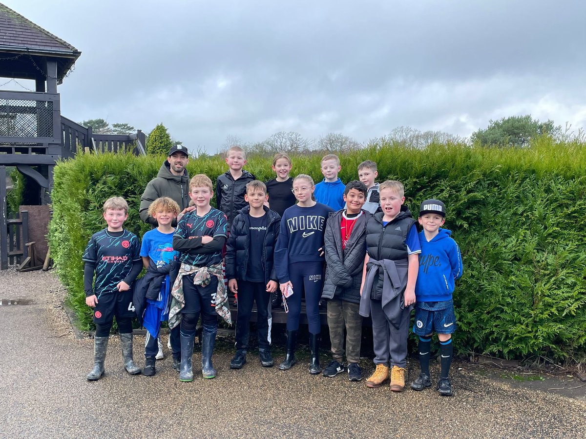 Well done to our under 9’s for their first sponsored walk today at tilgate park #gatwickFCFamily