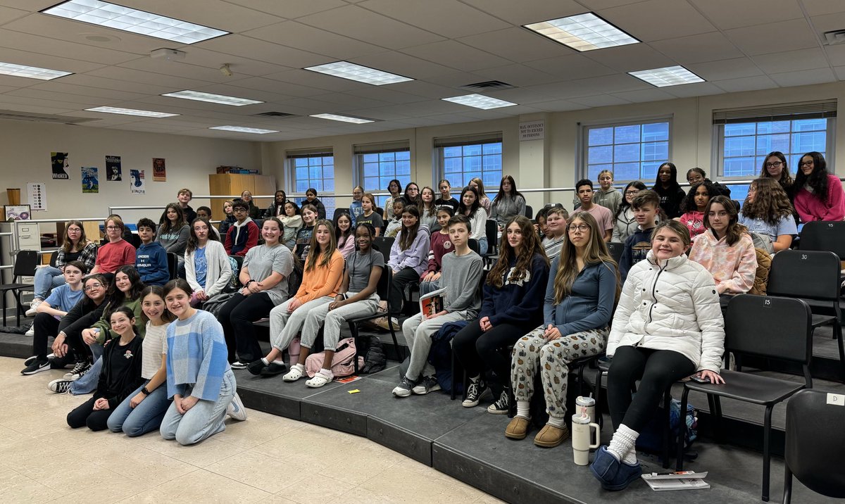 Annie Jr Cast at their music rehearsal working hard as always! CJH Players in action! ⁦<a href="/GCSDMusic/">Goshen Music K-12</a>⁩