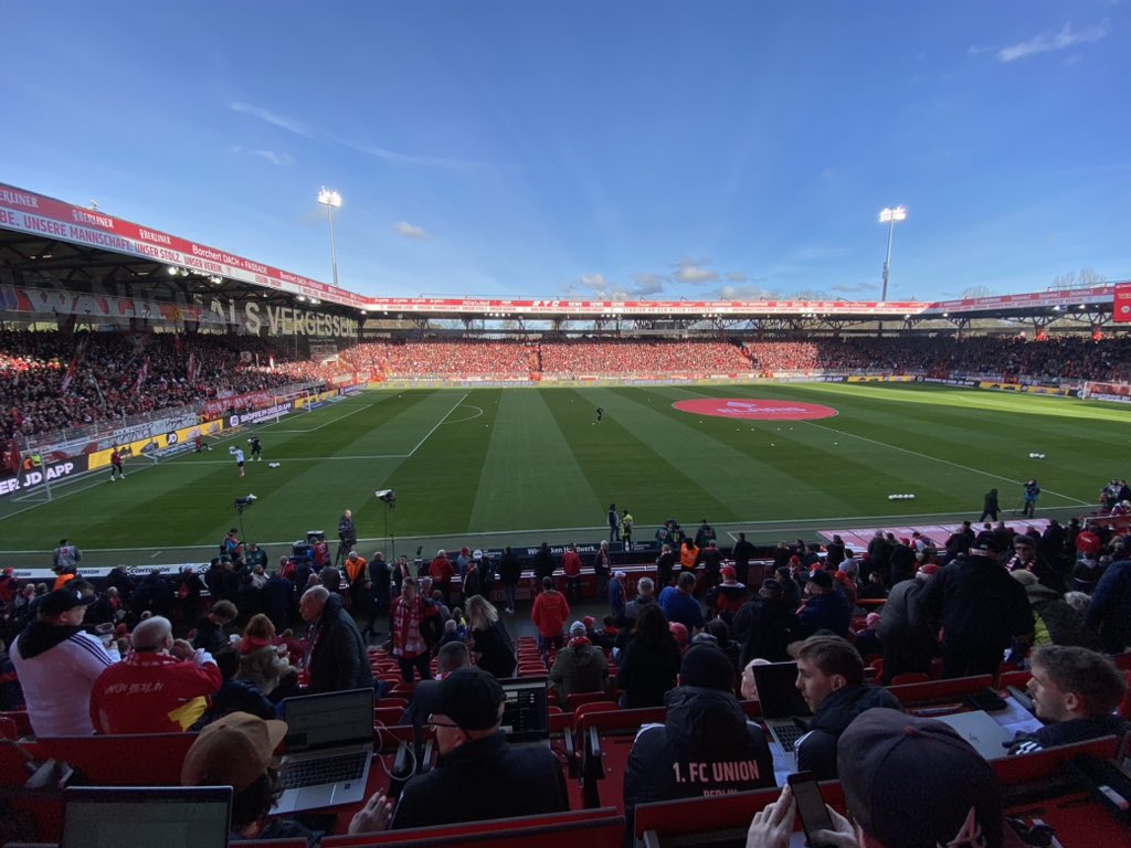 90sOscar's tweet photo. Frühling!
#fcunion 🔴🇩🇪 https://t.co/qwsQ9fj8kL