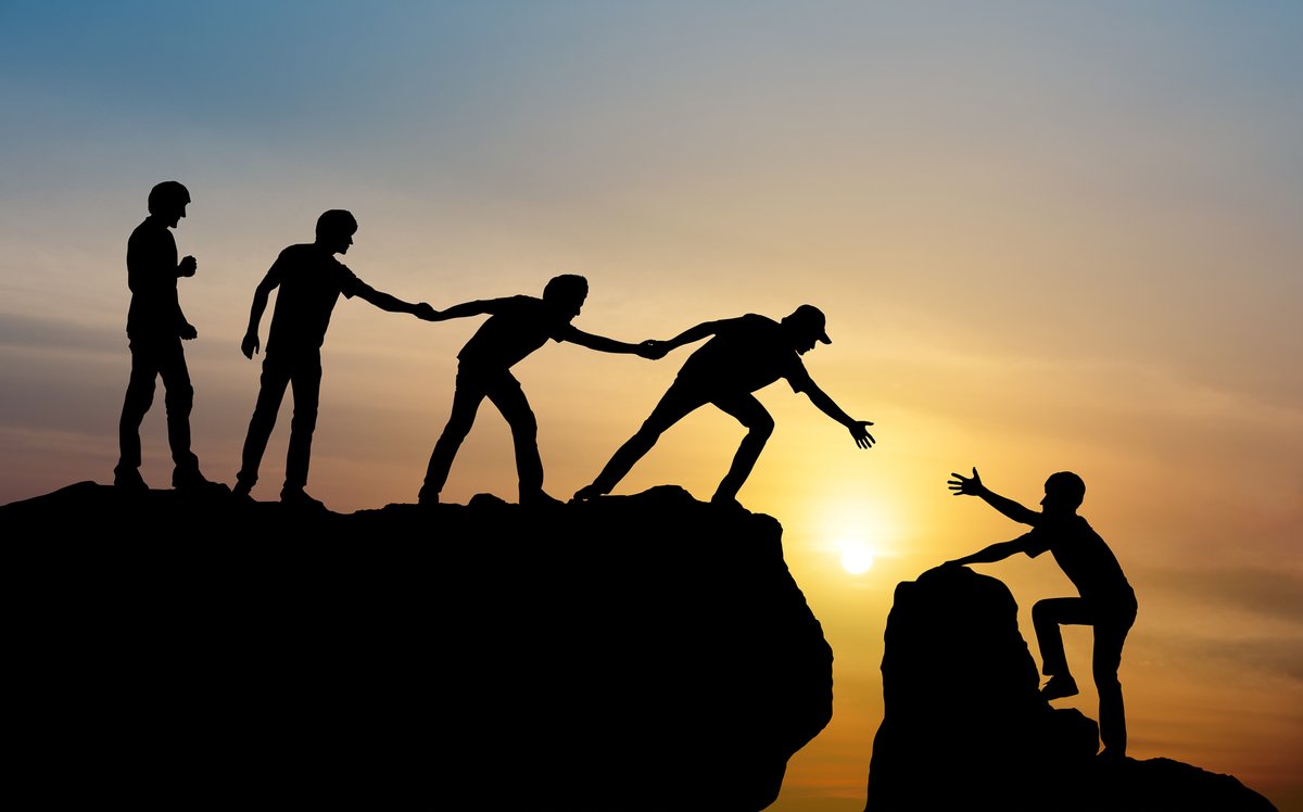 takethiscourse's tweet image. Who is the Leader?
Image Credit: Respected Owners
Leaders who keep learning lead best.
Building skills is your leadership foundation
🎓 Free Leadership Courses
🔗 takethiscourse.net/online-leaders…
#LeadershipJourney #BecomeALeader #FreeCourses
