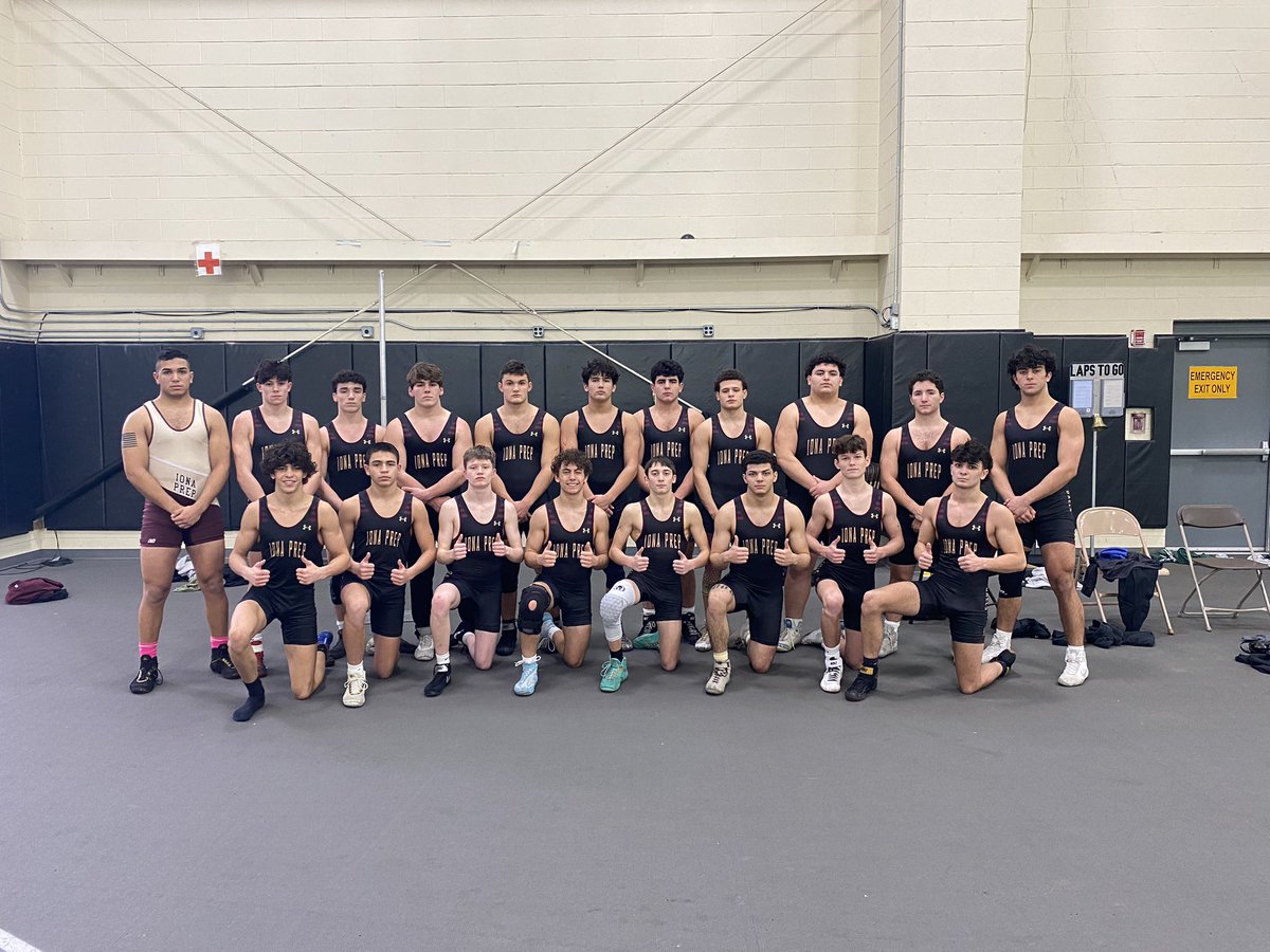 All weighed in and ready to go #reptheprep <a href="/IonaWrestling/">Iona Prep Wrestling</a> <a href="/IonaPrepSports/">Iona Prep Athletics</a>