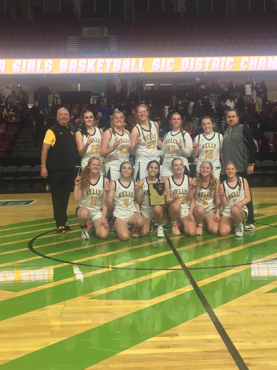 4A SIC Varsity District 🏀 Champions Congratulations lady Knights ⚔️🥇