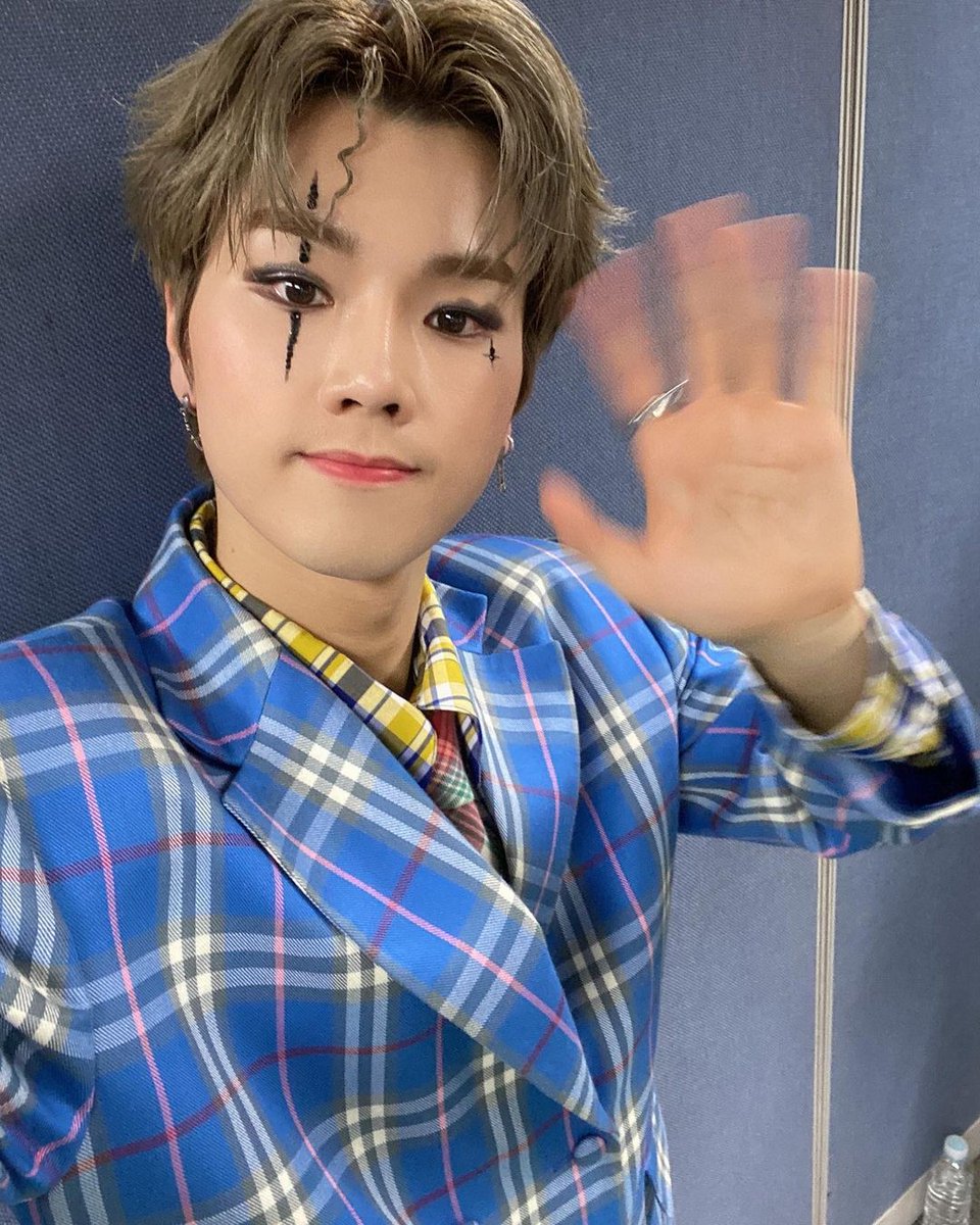xhjungsv's tweet photo. Happy Birthday Son Naeun nuna 🎉🎊🎈🎂🎀🎁❤️❤️❤️💕💕💕🥰🥰🥰😘😘 @sonaeunts @naeuvnson @marcellsane @faxnaeun @Apinksnwe @marcellasneu @marscellasn @marcellaisne @Sonnaeunn__ @sobmarcella @naeunc_ @mcrcellasne_ 
#TheSonshineDay https://t.co/2VXPk372VY