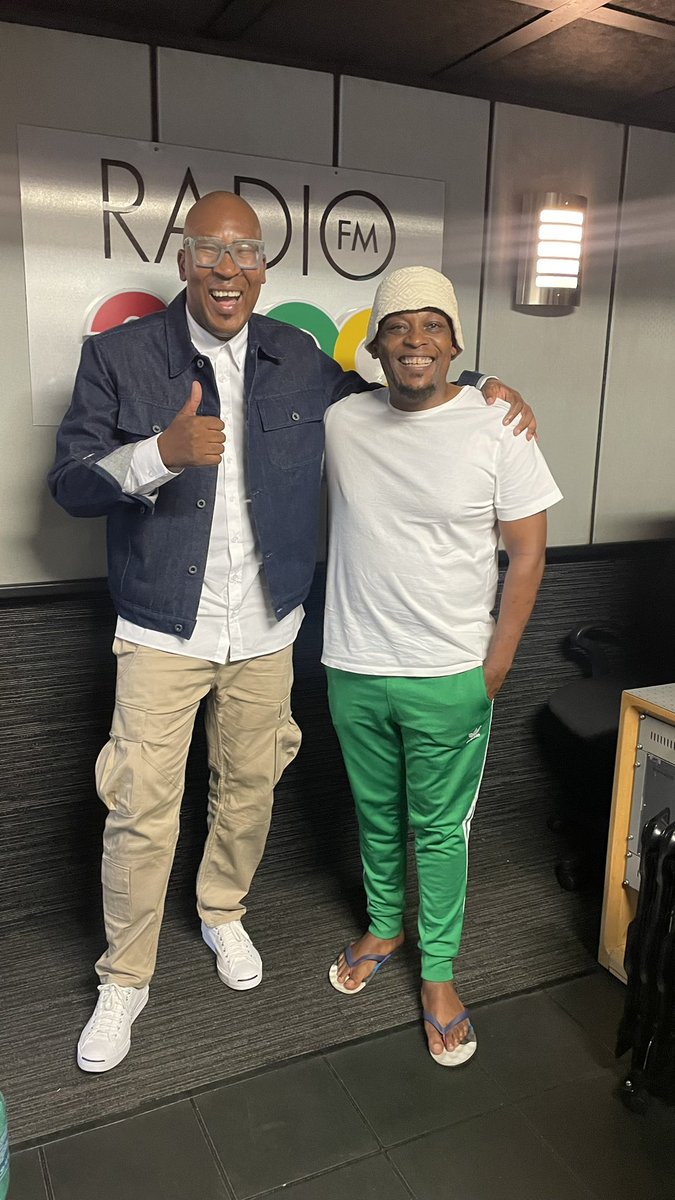 Tolo kaNogwandla tweet media